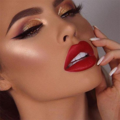 YAWI Matte Easily Blendable Eye Makeup Palette Matte, Shimmery And Metallic Finish 5 g(red)