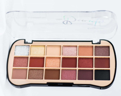 EVERERIN Highly Pigmented Shades in Matte & Shimmer Eyeshadow Palette 15.5 g(Multishades)