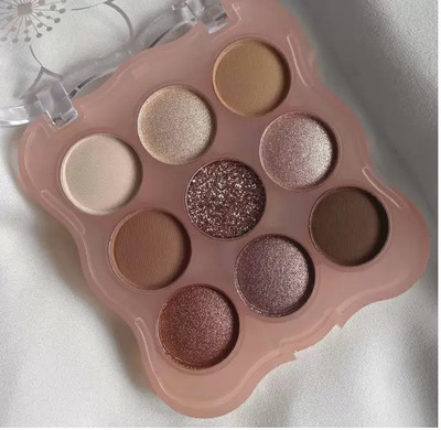 GFSU - GO FOR SOMETHING UNIQUE 9 Pigmented Colors Eyeshadow Palette Long Wearing And Easily Blendable 13 g(MULTICOLOR)