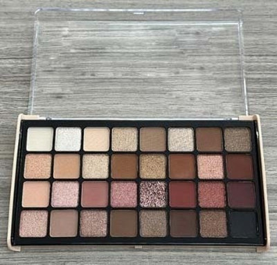 Latixmat 32 Colors Matte Shimmer EyeShadow Palette 29 g(Multicolor)