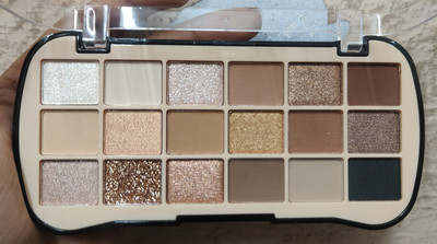 ADJD 18 Colors Pigmented Beauty Palette Eye Shadow 15.5 g(MULTI COLOUR)