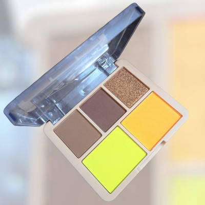 THTC New Smudge Proof & Water Proof Brown Eyebrow Definer Pallet or Eye shadow Also(MULTI COLOR)