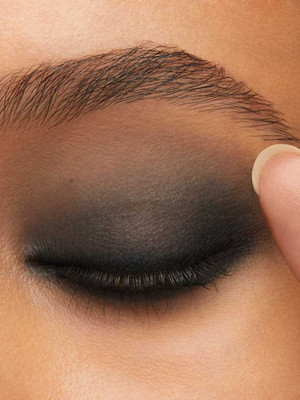 MYEONG 3 in 1 Eyebrow Powder Black And Brown Kit 4.5 g(Multi Color)