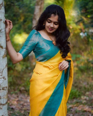 Rudr Venture Digital Print Banarasi Silk Blend Saree(Yellow)