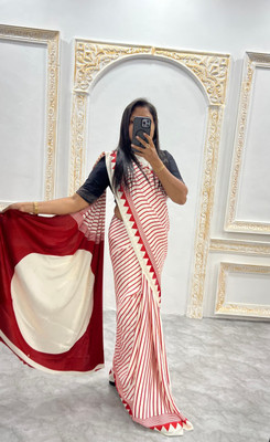 ANUVRATA Solid/Plain, Woven, Self Design, Printed Assam Silk Pure Silk Saree(Red)