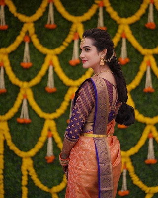 Banarasi Woven, Embroidered, Self Design Kanjivaram Pure Silk, Jacquard Saree(Multicolor)