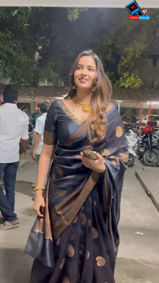 MJ TRENDZ Jacquard Self Design Blouse Material