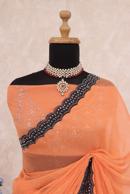 EthnicAura Floral Print Blouse Material Organza Saree(Orange)