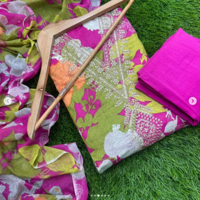 Meghdoot Textiles Pure Cotton Floral Print Salwar Suit Material