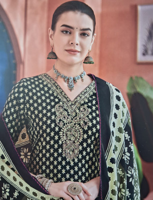 Patiyala e gold Viscose Rayon Floral Print Salwar Suit Material