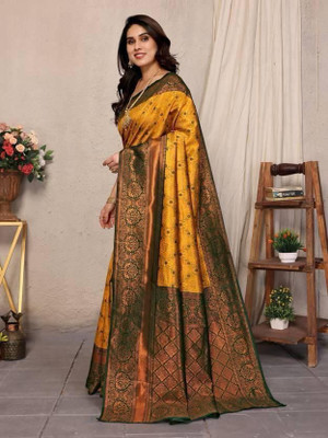 ANUVRATA Self Design, Woven Banarasi Jacquard Saree(Yellow, Green)