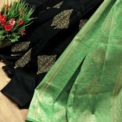 Anjaneya Sarees Self Design Kanjivaram Silk Blend Saree(Green, Black)