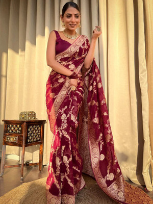 Divastri Woven Banarasi Pure Silk, Art Silk Saree(Maroon)