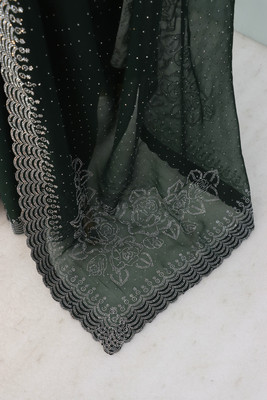 greeva enterprise Embroidered Bollywood Organza Saree(Green)