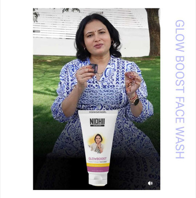 HGHASAYAGIRL NIDHI SKINCARE Glow Boost Vitamin C z1 Face Wash(100 g)