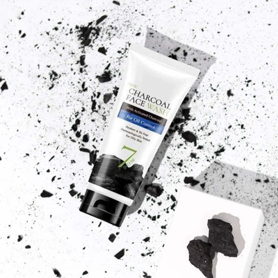 THTC Activated Charcoal  Skin Brightening Face Wash(100 ml)