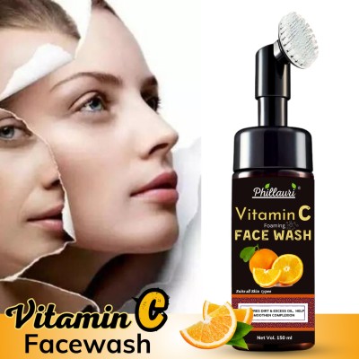 Phillauri Super Glow Vitamin C Foaming With Built in Brush for Deep Cleansing Face Wash(150 ml)