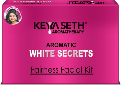 KEYA SETH AROMATHERAPY Aromatic White Secrets (Fairness Facial Kit) with pure Essential oils & fresh green herbs -Instant White, Bright, Shine & Youthful Glow Skin(5 x 5 g)