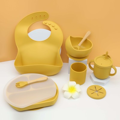 Little curious Baby feeding Set For Kids-Yellow  - Led Weaning - Food Set for Kids Suction Plate, Bowl Spoon, Bib,Sipper, Silicone(Yellow)