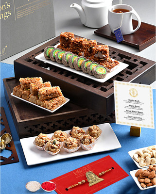 HyperFoods HF-THOT-COMBO4-DbDfMcAc-PRS Paper Gift Box(Multicolor)