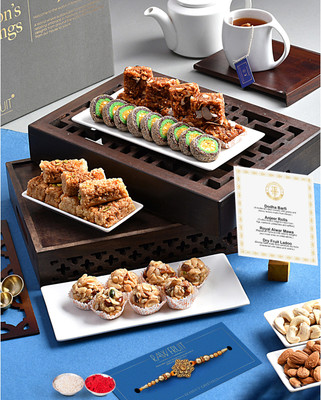 HyperFoods HF-THOT-COMBO4-DbDfMcAc-PRF Paper Gift Box(Multicolor)