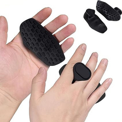 PRIMRT Multi-Purpose Fitness Palm Protectors for Home and Commercial Workouts Hand Grip/Fitness Grip(Black)