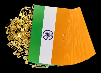 THE ICANS INDEPENDENCE DAY/REPUBLIC DAY NATIONAL POCKET BATCH _50 PCS_ SIZE : 5X8cm Rectangle Body Flag Flag(Paper)