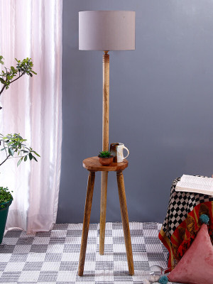Devansh Tripod Floor lamp