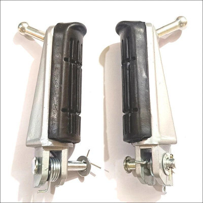 anmol enterprises FZ FRONT FOOT REST BOTH LEFT AND RIGHT Foot Rest(Black, Silver)