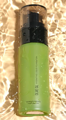 Yuency Flawless Finish Foundation Medium Coverage Lightweight Oil-Free Formula Foundation(ivory, 45 ml)