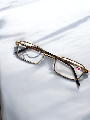 SPECTO Full Rim (+1.75) Rectangle Reading Glasses(133 mm)
