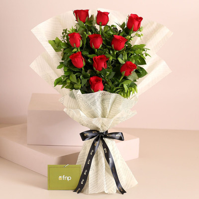 Fresh Red Rose Bouquet (10 Roses) with Black and White Luxury Packing Fresh Red Rose Bouquets(10 Flowers)
