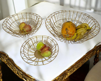 M.L.CREATIONS Elegant Set of 3 Iron Fruit Baskets – Gold Finish, Round Shape Iron Fruit & Vegetable Basket(Gold)