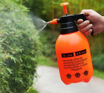 dhriyag Multipurpose Garden Water Spray 2 L Hand Held Sprayer(Pack of 1)