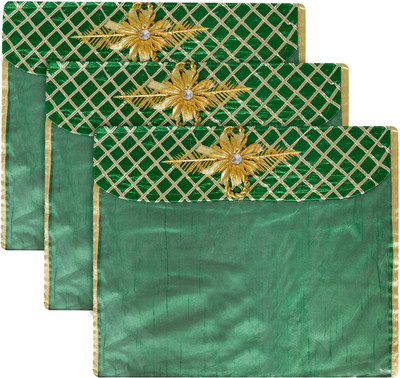 KUBER INDUSTRIES Saree Cover Check Jama Brooch Single Packing Saree Cover With Velcro|Pack of 3|Green 73KM12152(Green)