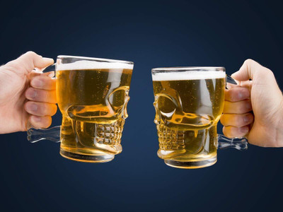 Sitaram Creation Skull Beer Crystal Glass Tableware Set Glass Beer Mug(540 ml, Pack of 2)