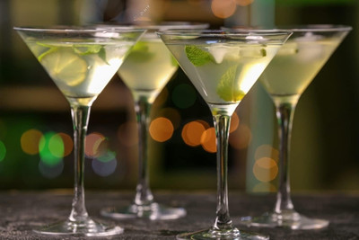 GOLDFINCH (Pack of 6) Elegant Cocktail Glasses for Bar, Martini, Cosmopolitan Glass Wine Glass(240 ml, Glass, Clear)