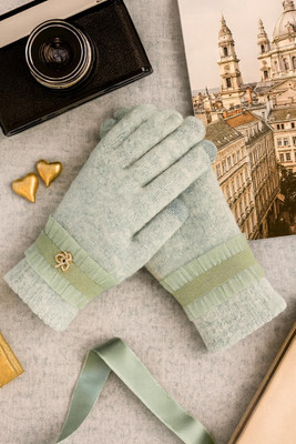 DesoRia Embellished Winter Women Gloves