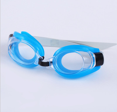 Club Jr Anti Fog Swimming Goggle | With Ear Plugs and Nose Clip, Adjustable Straps Swimming Goggles
