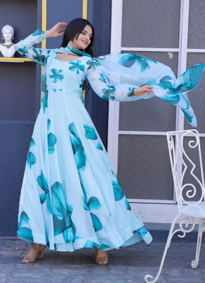 Vastani Enterprise Flared/A-line Gown(Blue)