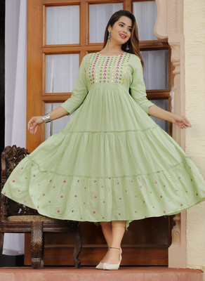 CTMTEX Flared/A-line Gown(Light Green)