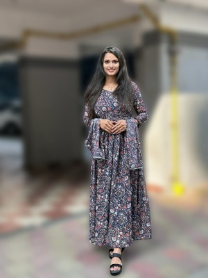 Barters boutique Flared/A-line Gown(Multicolor)