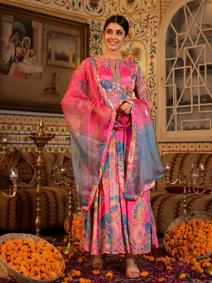 aaraas Anarkali Gown(Multicolor)