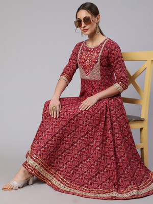 GLAM ROOTS Flared/A-line Gown(Maroon)