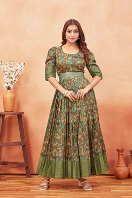 Odd by chansi Trendz Flared/A-line Gown(Green)