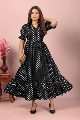 StyleWears Flared/A-line Gown(Black)
