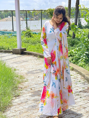 Jash Creation Women Fit and Flare White Maxi/Full Length Dress
