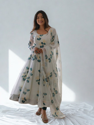 Granthi Creation Anarkali Gown(White)