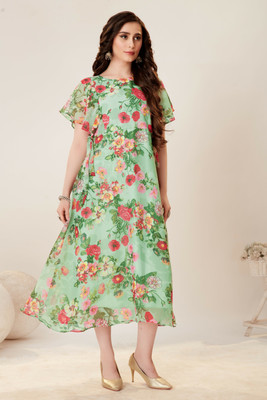 MADHAV WEAVES Flared/A-line Gown(Light Green)