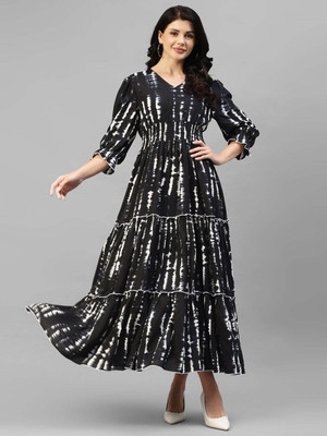 Krunal Raiyani Women Fit and Flare Black Maxi/Full Length Dress